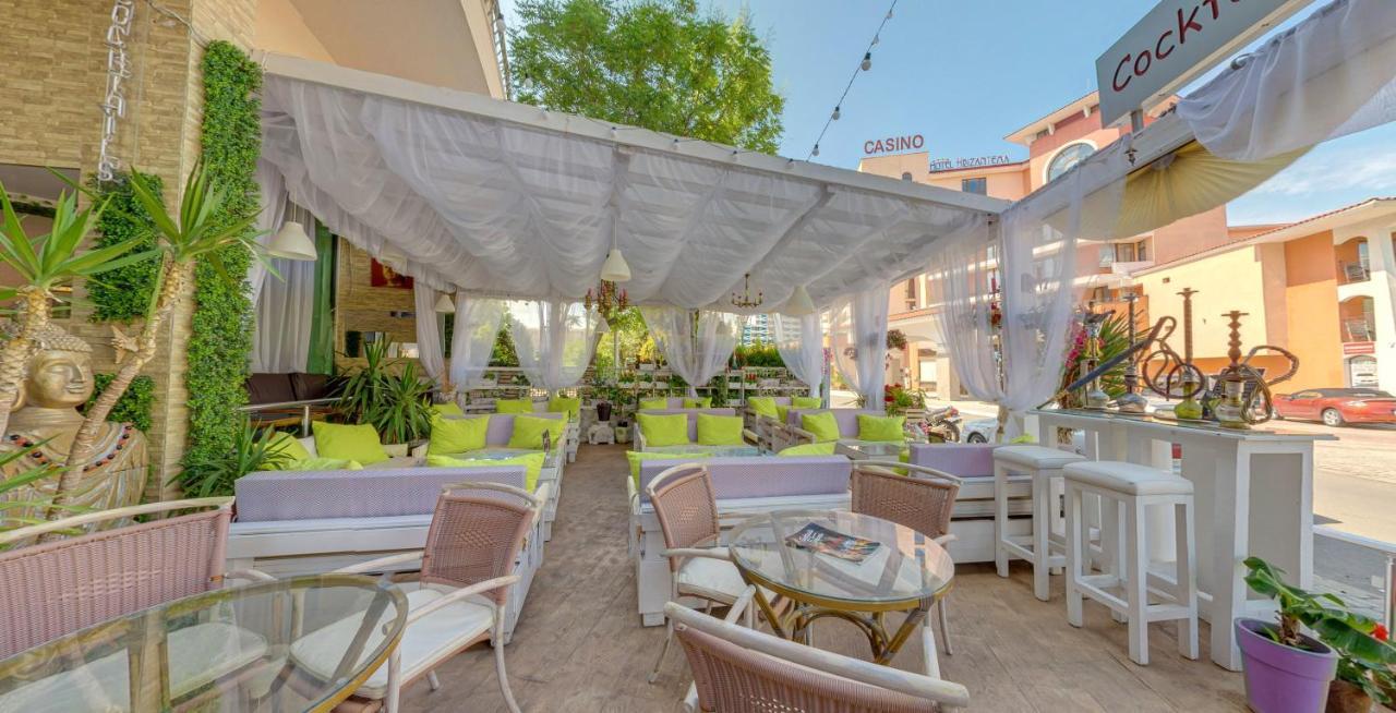 Mena Palace Hotel Slăntjev Brjag Exteriör bild